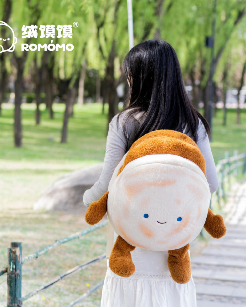 Romomo Backpack